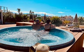 Best Western Premier Le Patio des Artistes Wellness Jacuzzi